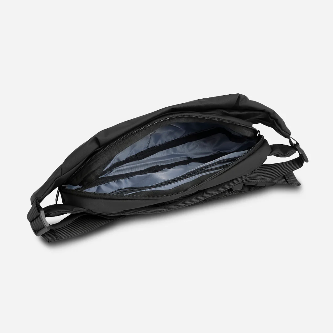 BANANO IMPERMEABLE TRIP ON BAG - Image 5