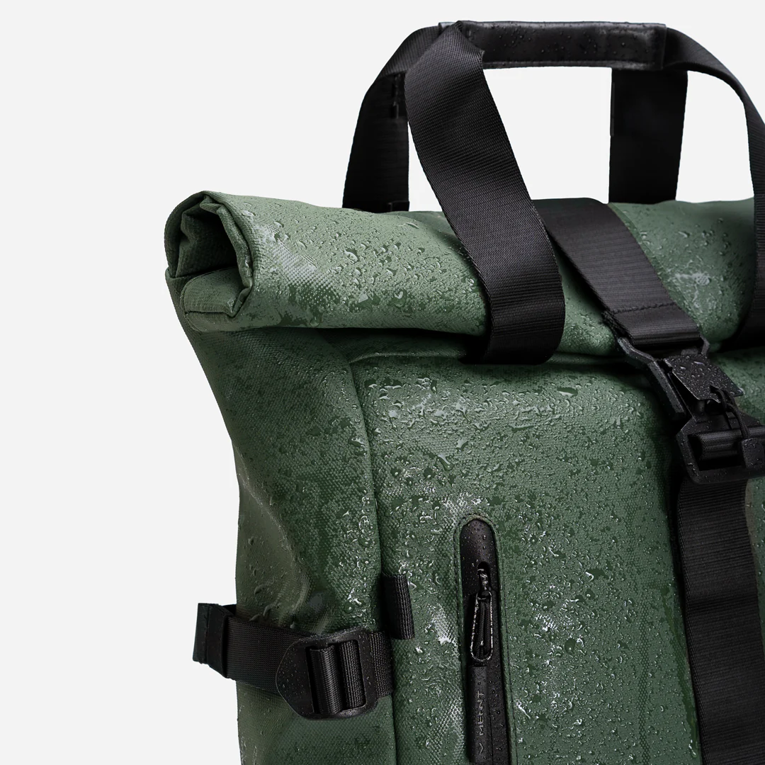 MOCHILA ROLL BAG - OLIVE GREEN - Image 11