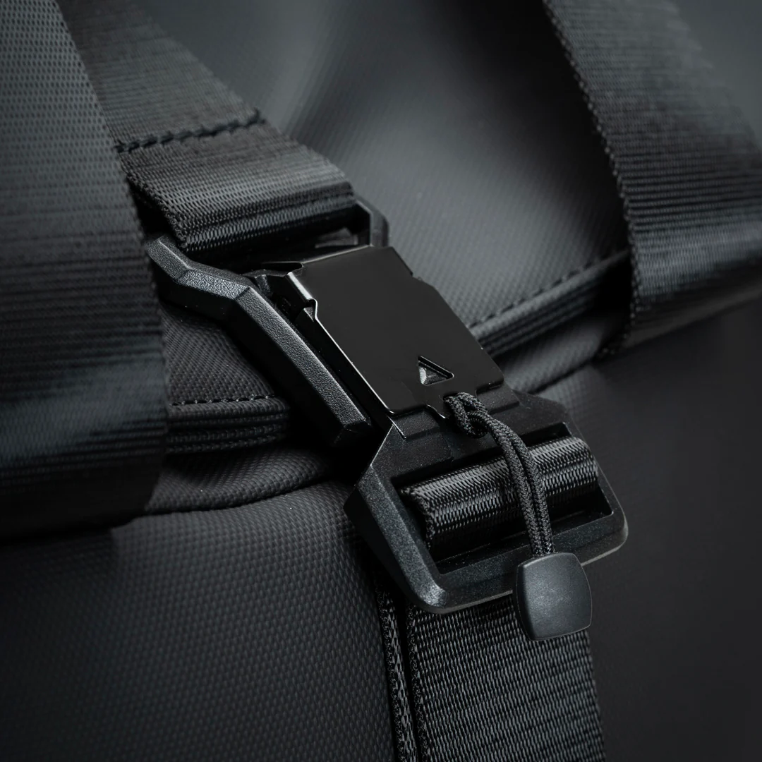 MOCHILA ROLL BAG - NEGRA (VIP) - Image 15